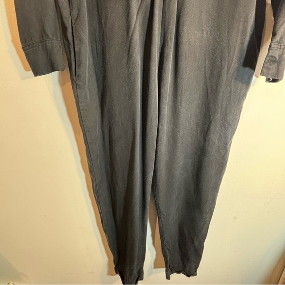 SMASH + TESS Sz M Zipper Jumpsuit 100% Tencel Pockets Collar in Barely Black - Picture 12 of 13